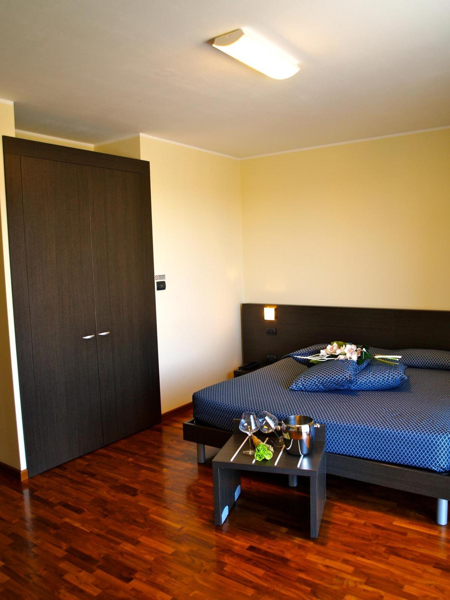Draconerium Hotel درونيرو المظهر الخارجي الصورة