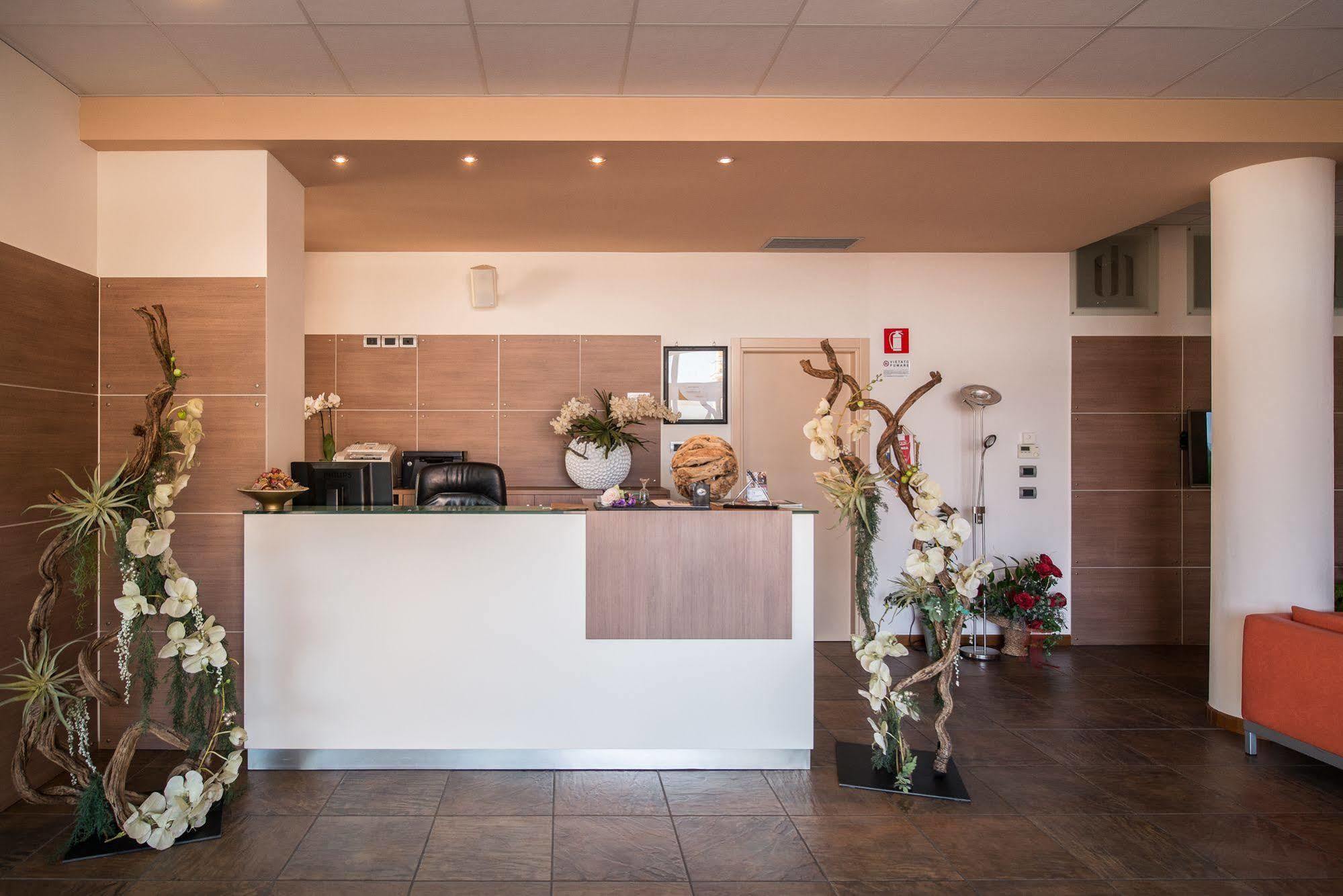 Draconerium Hotel درونيرو المظهر الخارجي الصورة