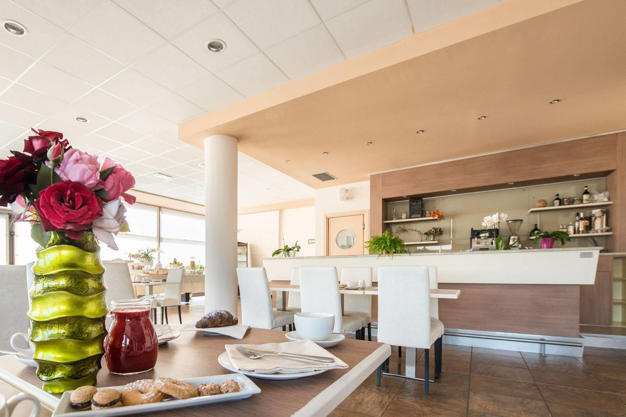 Draconerium Hotel درونيرو المظهر الخارجي الصورة